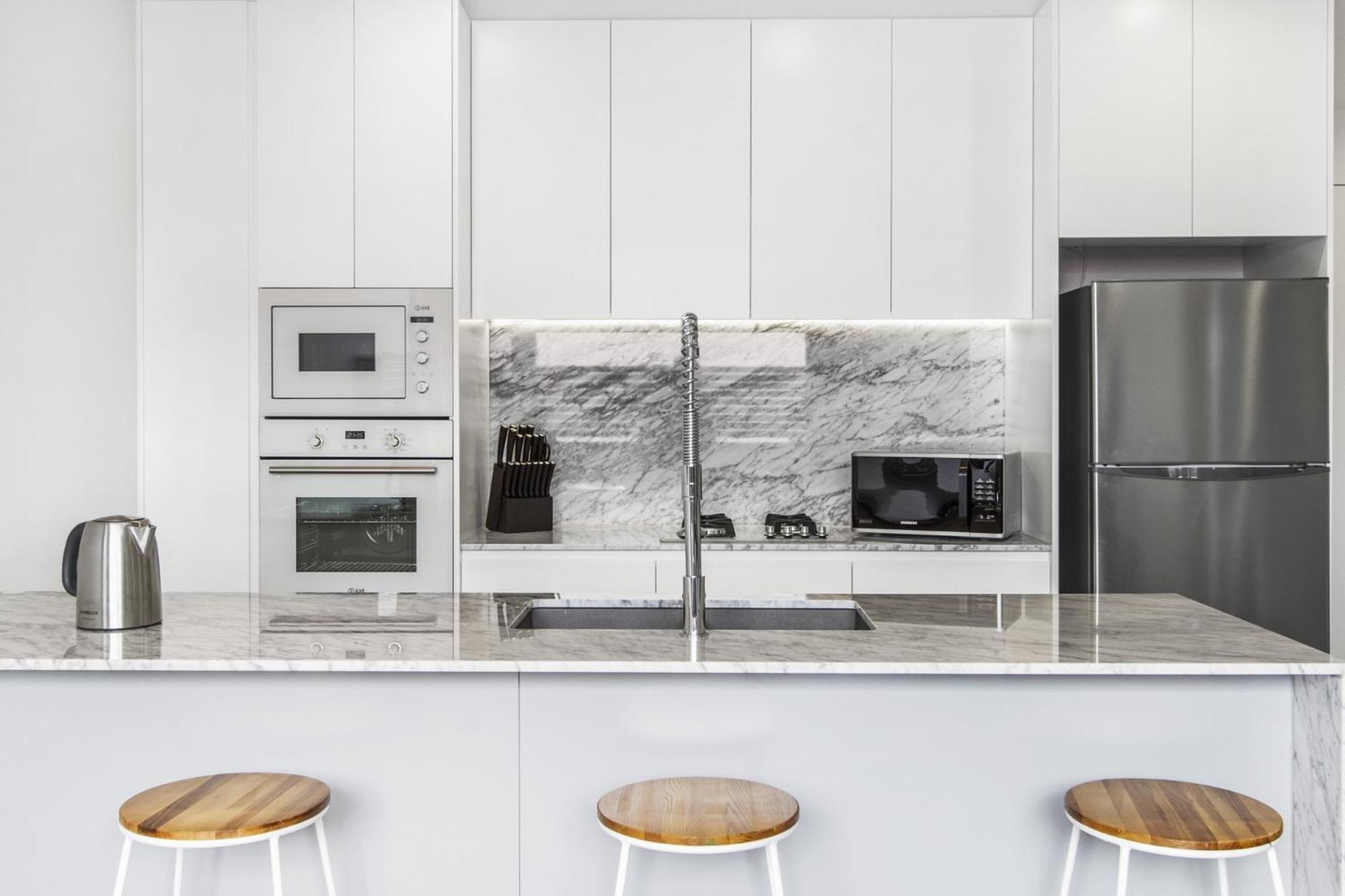 Boutique Apartment In Quiet, Sought-After Suburb Carnegie Exterior photo
